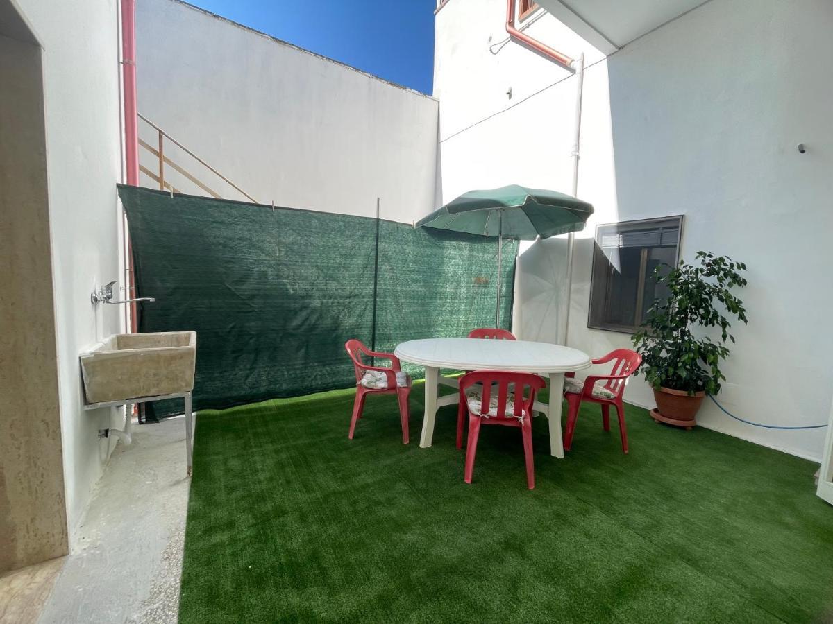 Casa Via Del Mare Veglie Exterior foto